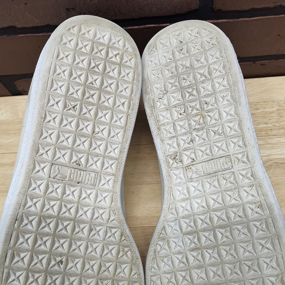 Puma Suede Classic XXI tan Puma White Lace Up Sneakers Men's Size 10.5 - Picture 15 of 16